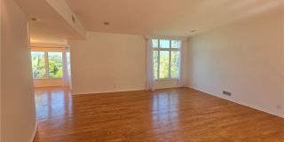 310 South Thurston Avenue Gallery 7