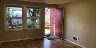Eastlake Condo Gallery 3