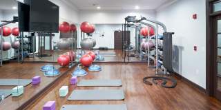 Signal Hill Apartment Homes Gallery 22