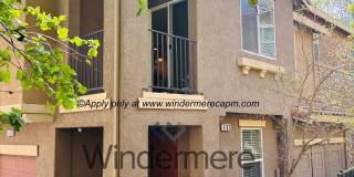 Stylish & Spacious 2 bedroom-/1 bath Condo in Astoria at Gateway Oaks! Gallery 1