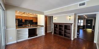 A Fabulous 3 Bedroom Townhome Centrally located. Gallery 51