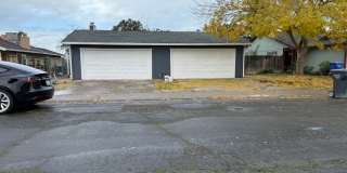 Beautifully Remodeled Duplex in Galt, CA Gallery 1