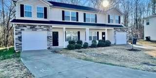 Luxurious 2 story 3 bedroom 2.5 bath Townhomes. Located in Salisbury Gallery 1