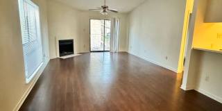 Spacious 2nd-floor condo minutes from campus Gallery 3
