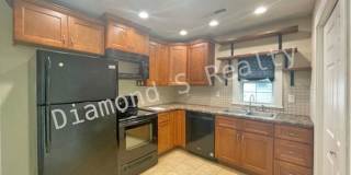 3 Bedroom Home Available Early June! Gallery 5