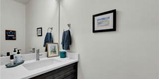 221 Craig Avenue Gallery 19