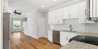 396 E Mithoff Street Gallery 16