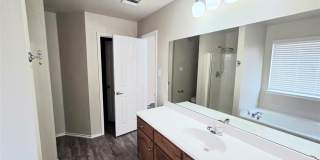 621 Chestnut Court Gallery 19