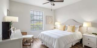 Grandeville at River Place Gallery 21