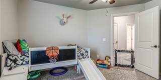 Beautiful home in Kelly Lake Estates + 4 bedrooms + 3 full bathrooms Gallery 24