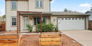 Spacious 4-Bedroom Home with Mother-in-Law Suite in Poudre School District – Available Now! Spacious 4-Bedroom Home with Mother-in-Law Suite in Poudre School District – Available Now! Gallery 1