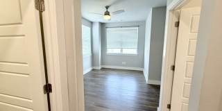 1701 W Deane Street Gallery 17