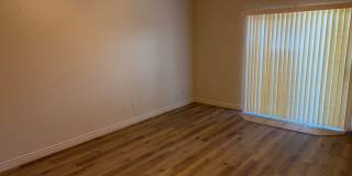 wonderful 3 bedroom townhome with a great location! Gallery 26