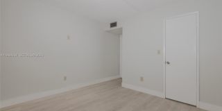 9150 Fontainebleau Blvd Gallery 16