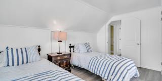 312 Salem Avenue Gallery 10