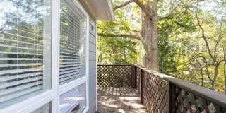 Room in 3 Bedroom Home at Browns Mill Dr SE Gallery 16