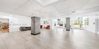 7501 E Treasure Dr Gallery 30