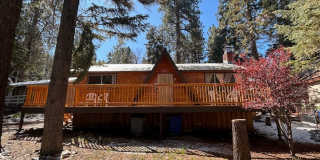 Moonridge 2 Bedroom with laundry room Gallery 1