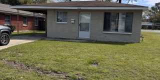 1702 62nd Ave Gallery 1