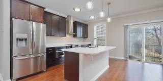 412 WOODCREST Drive SE Gallery 9