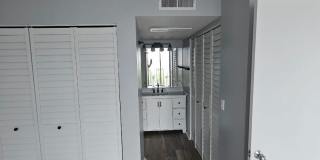 900 Cove Cay Dr Gallery 1