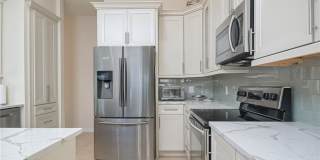 2250 Grove Dr Gallery 8