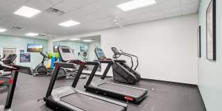 University Ridge Apartments Gallery 25