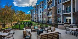 Oaks of Shorewood Apartments - 55+ Active Adult Apartment Homes Gallery 24