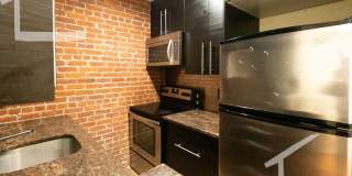 Luxury 4-bed, 2-bath in Brookline; Perfect for BU Students Gallery 1