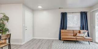 Rock Pointe Gallery 12