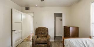 1001 S ROOSEVELT Street Gallery 17