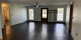 28712 Canal Road Gallery 4