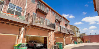 Immaculate 3 Bedroom Townhome Near Downtown COS Gallery 4