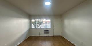 PL26 - 2666 Ellendale Place Gallery 11