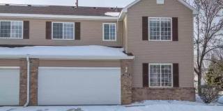 Great location *2Bed*2Bath Townhome- Available June 1 Gallery 1
