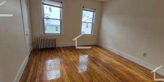 Great value! 4-bed, 1-bath in Brighton; No Broker Fee! Gallery 4
