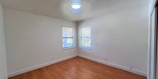 SPACIOUS 2 BEDROOM/1 BATH AVAILABLE IN HAYWARD CA !!!! Gallery 24