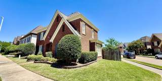 9008 ARDEN MEADOWS Gallery 2