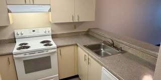 6700 ROOSEVELT APTS. Gallery 27