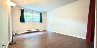Renton Condo with Private Patio, Pool & Covered Parking! Gallery 15