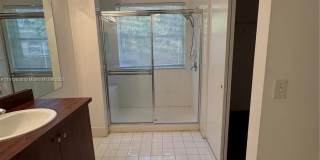 16881 SW 1st Mnr Gallery 14