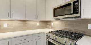 4008 EDMUNDS NW Gallery 2