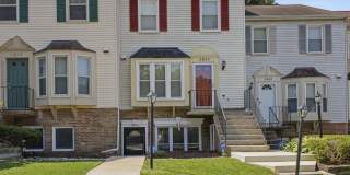 3833 LANSDALE Court Gallery 2