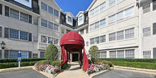 131 Clinton Place Gallery 1