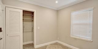 1145 NE 12th Avenue Gallery 34