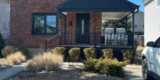 17 Cottonwood Road Gallery 1