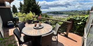 4Bd/2.75Ba Seattle Home Gallery 4