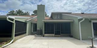3 Bedroom 2.5 Bathroom Townhome located in Pelican Bay Gallery 56