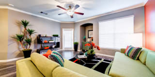 Nine on Shoreline Gallery 23