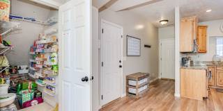 Beautiful Riverton Townhome in Gated Community w 1 car garage attached Gallery 9
